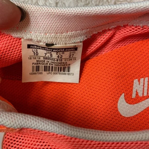 👟EUC Women’s Nike Lightweight Mesh Sneakers - Picture 8 of 9